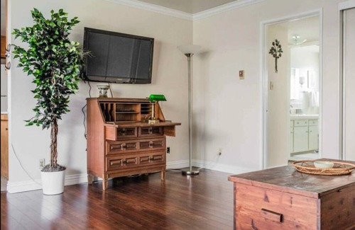 Madrona Condo | 77 m² Condo ∙ 2 bedrooms ∙ 4 guests