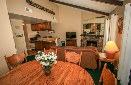 Boulder Bay Condo | 77 m² Condo ∙ 2 bedrooms ∙ 4 guests