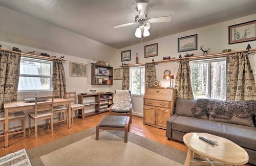Soda Springs House | 78 m² House ∙ 2 bedrooms ∙ 4 guests