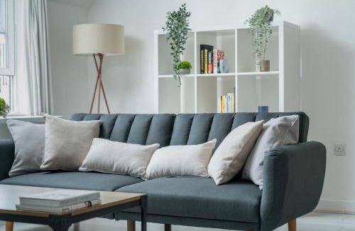 St. Mary's Park Apartment | 80 m² Apartment ∙ 2 bedrooms ∙ 5 guests