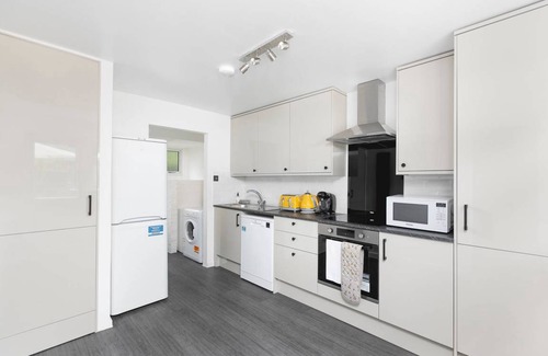 Shephall Apartment | 807 m² Apartment ∙ 2 bedrooms ∙ 6 guests