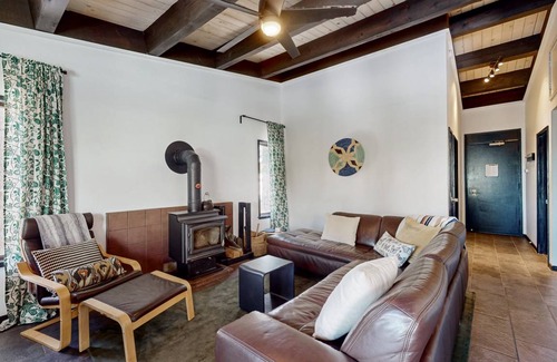 Alpine Meadows Condo | 81 m² Condo ∙ 2 bedrooms ∙ 4 guests