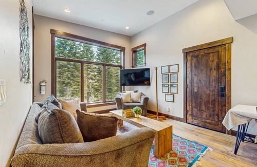 Truckee Apartment | 86 m² Apartment ∙ 2 bedrooms ∙ 6 guests