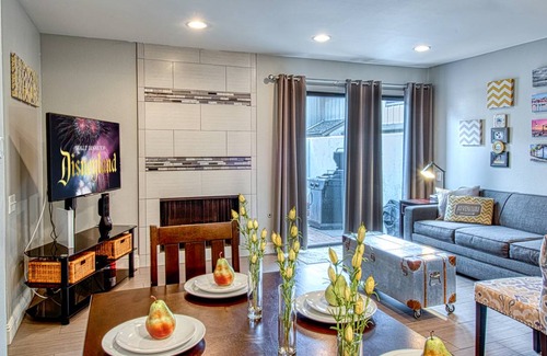 Hermosa Village Condo | 86 m² Condo ∙ 2 bedrooms ∙ 7 guests