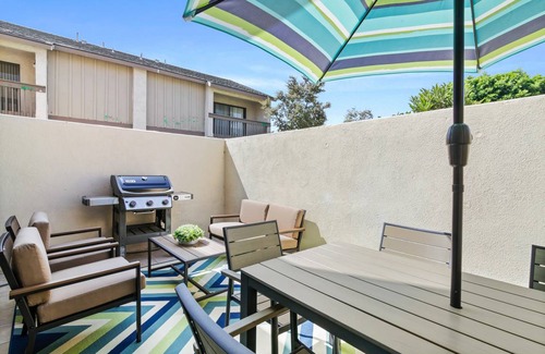 Hermosa Village Condo | 86 m² Condo ∙ 2 bedrooms ∙ 6 guests