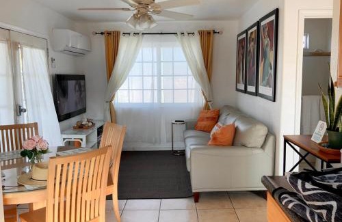South Gate Apartment | 8670 San Carlos - South Gate CA - The Best 2 Rooms
