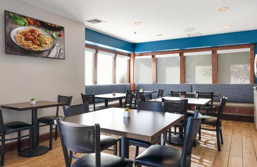 Brea Hotel | 88 m² Hotel ∙ 2 bedrooms ∙ 127 guests
