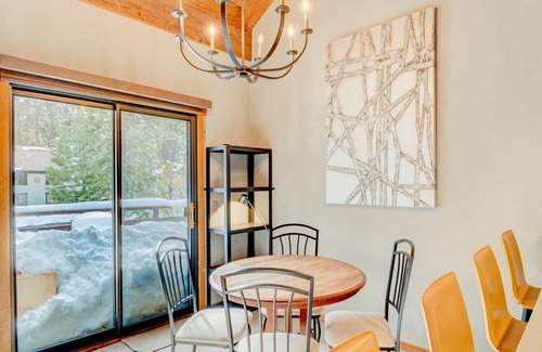 Tahoe Woods House | 88 m² House ∙ 2 guests
