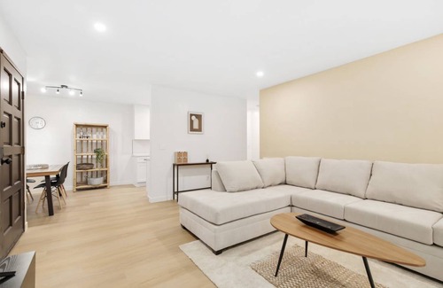 El Cajon Condo | 91 m² Condo ∙ 2 bedrooms ∙ 4 guests