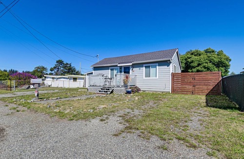 Crescent City North House | 92 m² House ∙ 2 bedrooms ∙ 6 guests