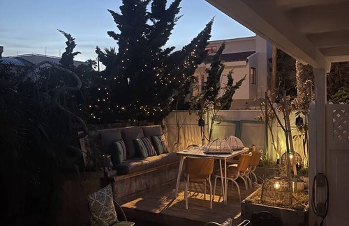 Silver Strand House | 92 m² House ∙ 2 bedrooms ∙ 4 guests