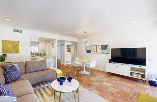 Araby Commons Apartment | 93 m² Apartment ∙ 2 bedrooms ∙ 4 guests