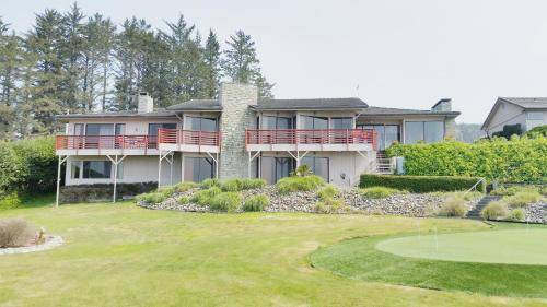 Smith River Bed & Breakfast | 93 m² Bed and breakfast ∙ 2 bedrooms ∙ 4 guests