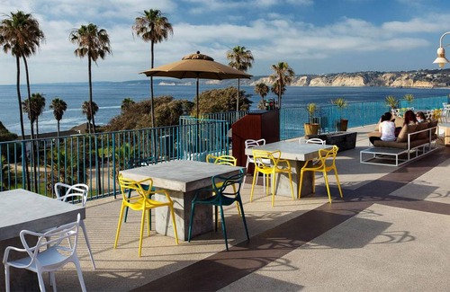 Village of La Jolla Hotel | 93 m² Hotel ∙ 2 bedrooms ∙ 127 guests