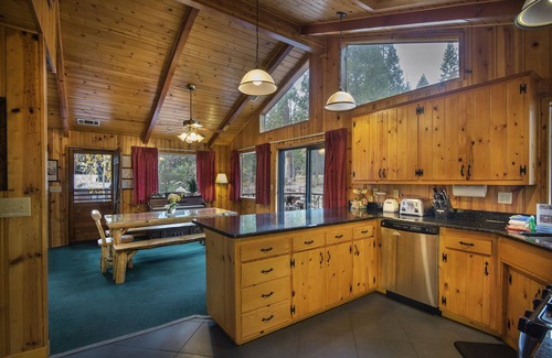 North Wawona Cabin | (93R) Deer Lodge at The Redwoods In Yosemite