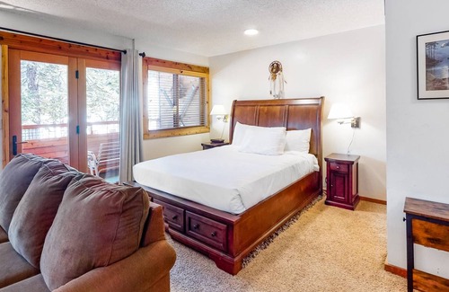 Tahoe Woods Condo | 94 m² Condo ∙ 1 bedroom ∙ 8 guests