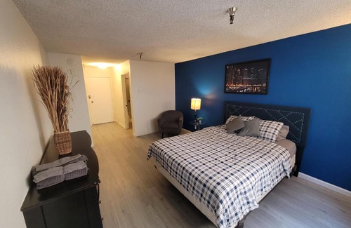 Pico - Robertson Hotel | (A13) Cozy 1 Bedroom Studio with Private Bath