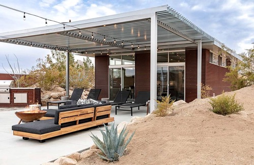 Pioneertown Other | Accommodation ∙ 2 bedrooms ∙ 4 guests