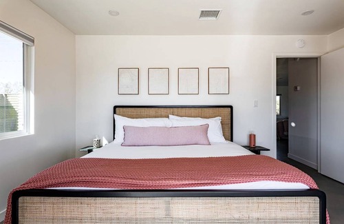 Yucca Valley Other | Accommodation ∙ 2 bedrooms ∙ 6 guests