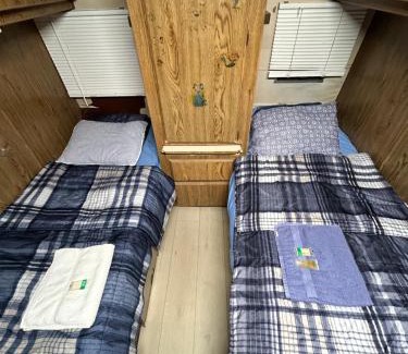 Los Angeles Other | Affordable Rooms in RV Trailer