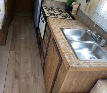 Los Angeles Other | Affordable Rooms in RV Trailer