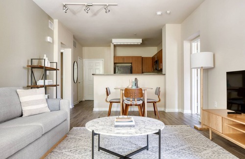 Warner Center Apartment | Airy Woodland Hills 2BR w/ Gym & Pool, near Westfield Mall, by Blueground