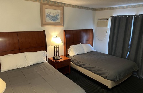 Perris Hotel | American Inn