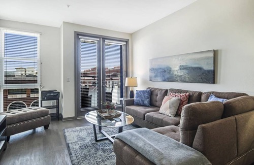 Burbank Apartment | Apartment ∙ 1 bedroom ∙ 2 guests