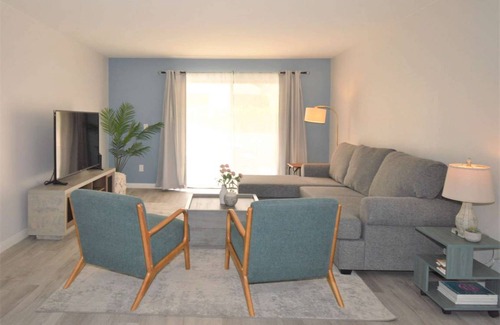 Canyon Corridor Apartment | Apartment ∙ 2 bedrooms ∙ 4 guests