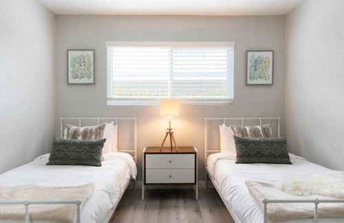 Alhambra Apartment | Apartment ∙ 2 bedrooms ∙ 4 guests