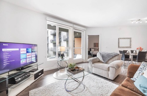 Burbank Apartment | Apartment ∙ 2 bedrooms ∙ 4 guests