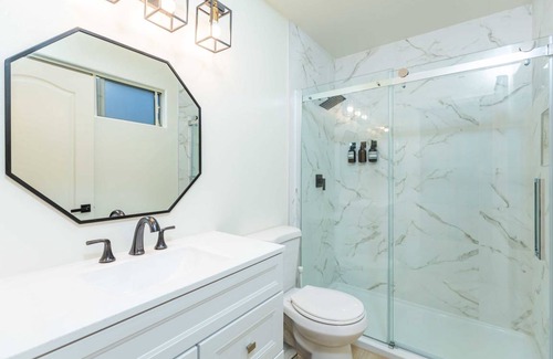 East Pasadena Apartment | Apartment ∙ 5 bedrooms ∙ 10 guests