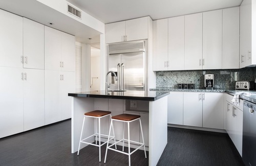 Bankers Hill Apartment | Balboa I by AvantStay - Stylish Condo | Balboa Park Adjacent w/Views!