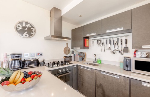 Old Portsmouth Cottage | Battery House