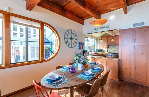 Mission Beach House | Bayside Breeze |3BR Waterfront Patio & Sunset Views