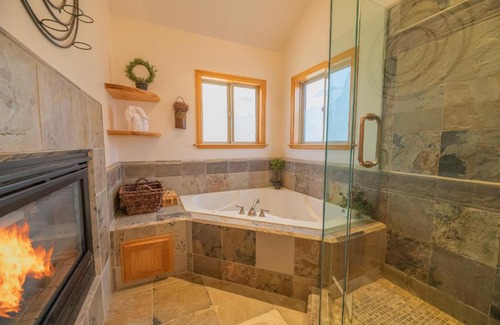 Big Bear Lake House | Bearfoot Bungalow
