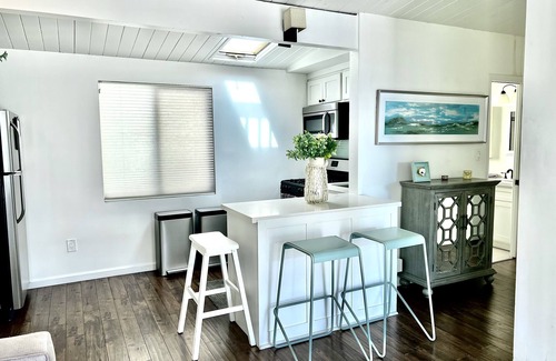 Sand Section Apartment | Beautiful Beach Cottage with Ocean Views!