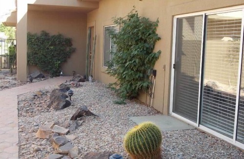 Rancho Mirage House | Beautiful Mission Hills East Townhome 3BR/3Bath w/private pool/spa