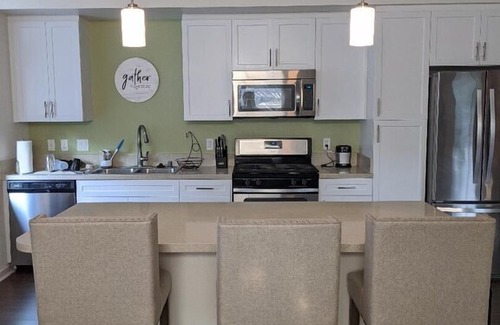 Irvine Apartment | Beautiful, Spacious Irvine Spectrum 2BD/2BA