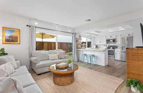 Solana Beach House | BEST Location! 3Bd Beach Home in Private Beachfront Community