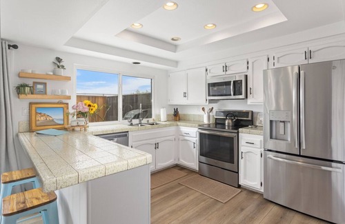 Solana Beach House | BEST Location! 3Bd Beach Home in Private Beachfront Community