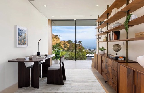Hollywood Hills West House | Blue Heights Modern - The Ultimate Getaway in the Hills