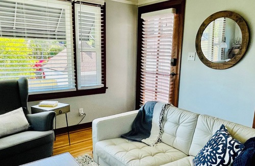 Belmont Heights Apartment | Boutique Beach Apartment