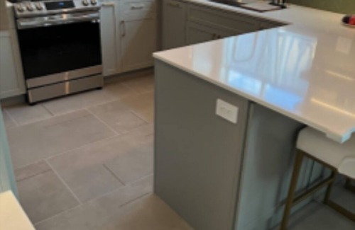 Sawtelle Condo | Brentwood Renovated 2-bed, 2-bath Condo