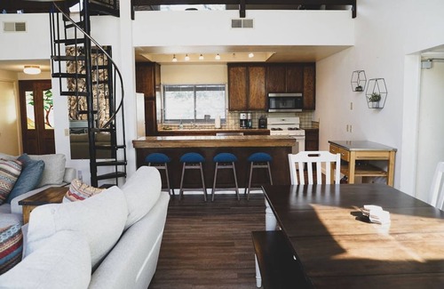 Upper Moonridge Cabin | Brewin's Den - Moonridge