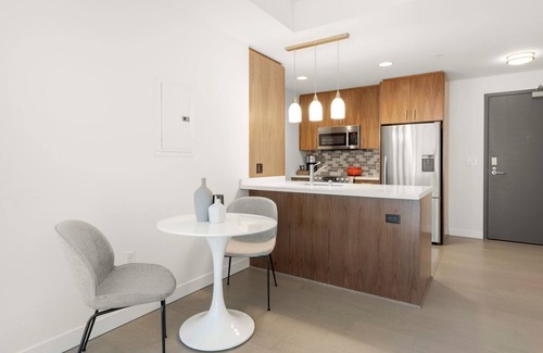 Bunker Hill Apartment | Bright Downtown 1BR w/Gym, Doorman, nr. Metro Center, by Blueground