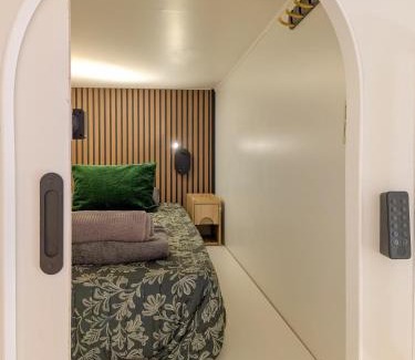Panorama City Hostel | Brimfield Stay