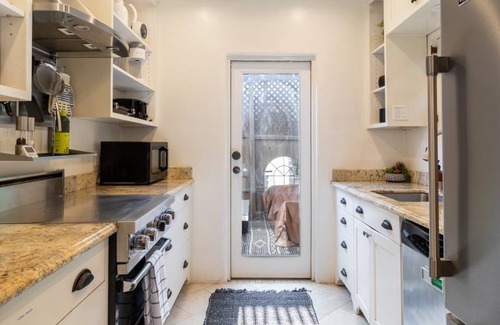 Lucerne - Higuera House | Bungalow ∙ 3 bedrooms ∙ 6 guests