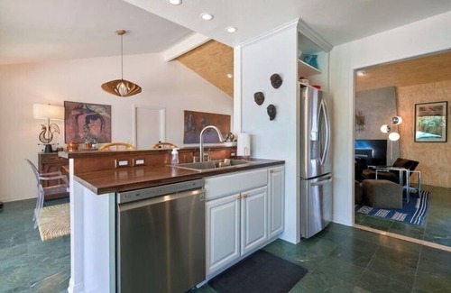 Uptown Design District House | CASA EL CID FAB HUGH KAPTOR DESIGNED DESERT DORADO