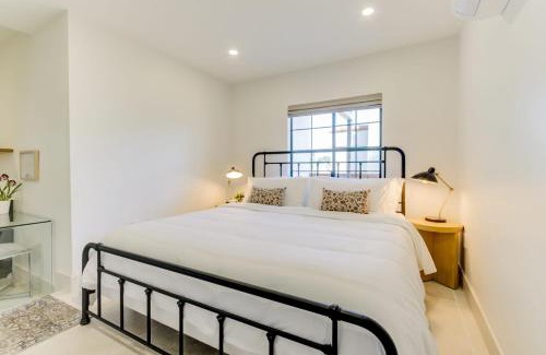 Upper East Apartment | Casa Valerio - Boutique Suites in Downtown Santa Barbara